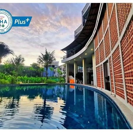 Atom Phuket Hotel -Sha Plus Nai Yang Beach Dış mekan fotoğraf